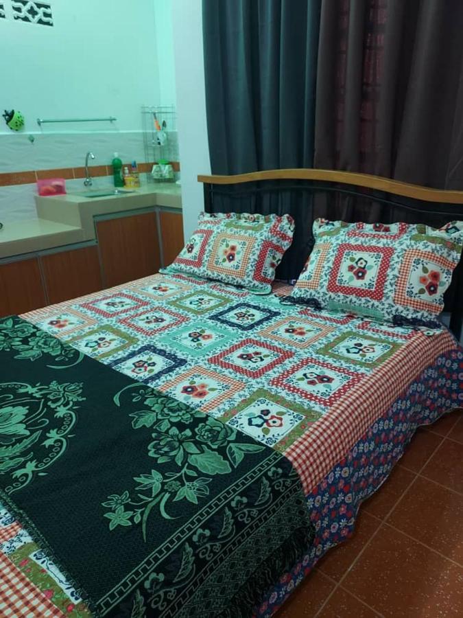 Room 345 哥打巴鲁 外观 照片